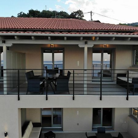 Kallia Suites- Chorefto 객실 사진